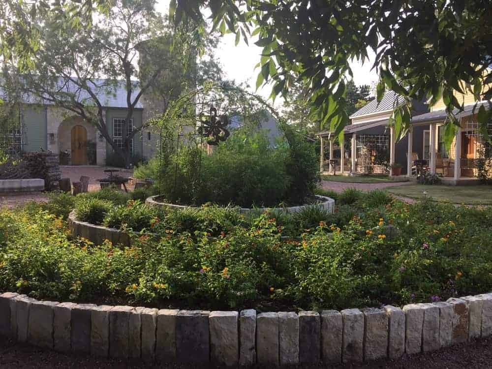 30 Small Town Treasures to Visit in the Texas Hill Country Rave Reviews