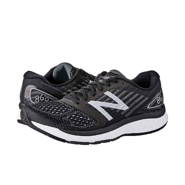 new balance trainers for flat feet